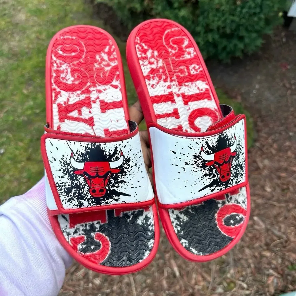 Chicago Bulls Team Pattern Gel‎ Slide Sandals Men’s Size 9/10 Red